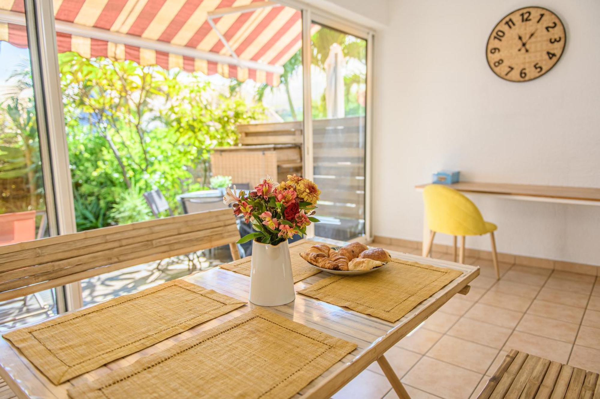 Le Jardin Des Tuit Tuit * Vue Mer * Cozy Saint-Leu Exteriör bild